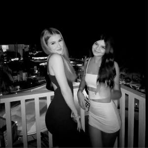 Meet your Posher, Beatrice